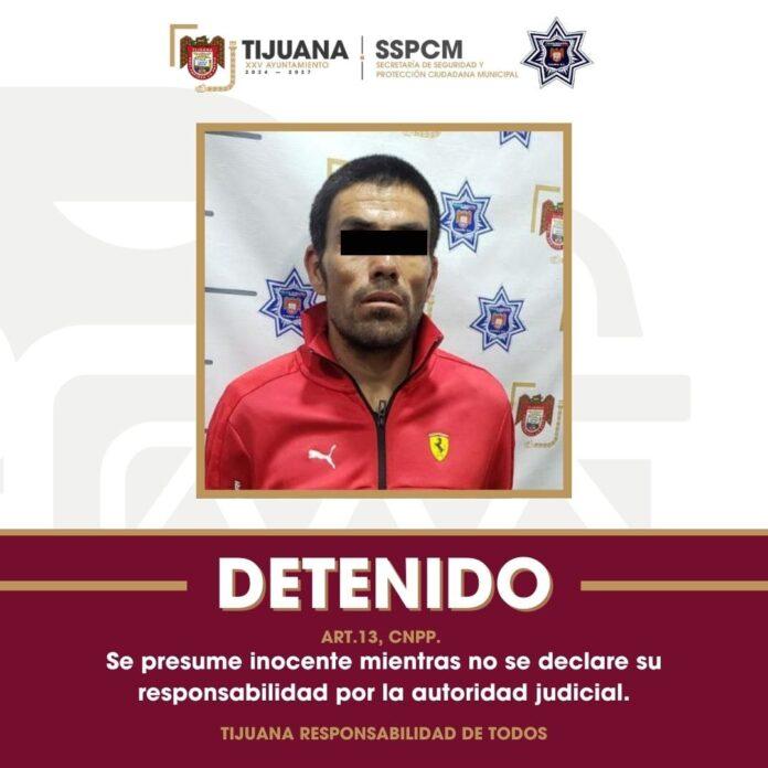 Detiene Policía Municipal a hombre armado y asegura fusil AR-15