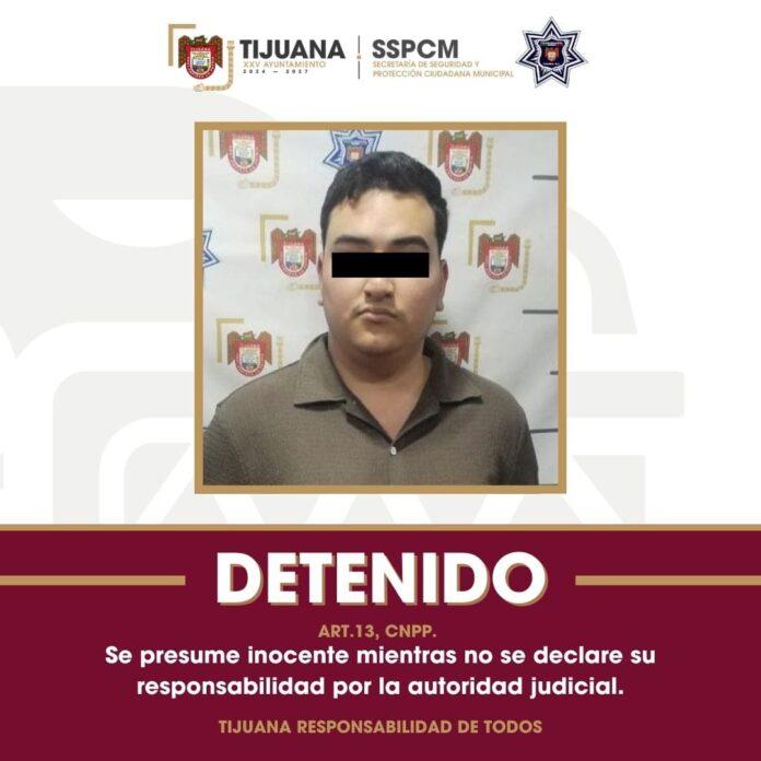 Asegura Policía Municipal a un hombre en posesión de un arma de fuego en Infonavit Cachanillas