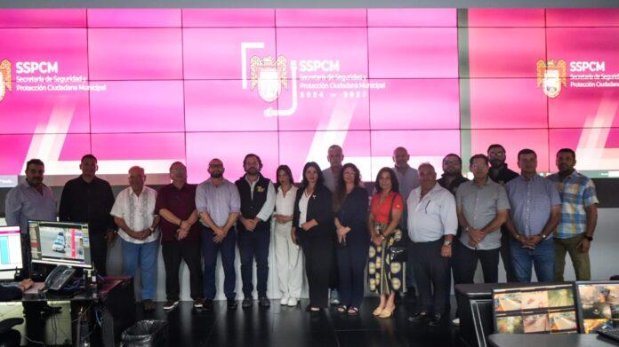 Conoce CANACO operatividad del Centro de Control, Monitoreo y Mando Municipal de la SSPCM