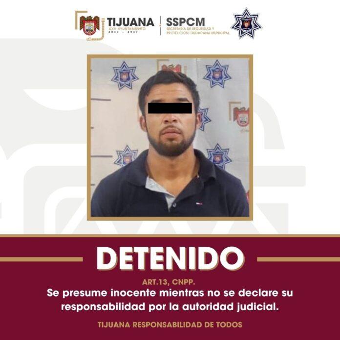 Asegura Policía Municipal de Tijuana a sujeto lesionado por arma de fuego con orden de aprehensión por homicidio