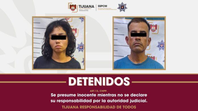 Detiene SSPCM a dos personas por robo con violencia a conductor de taxi libre