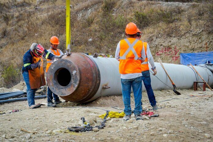 ARRANCA CESPE CON LA OBRA DE REPOSICIÓN DEL ACUEDUCTO MORELOS.lasnoticias.info