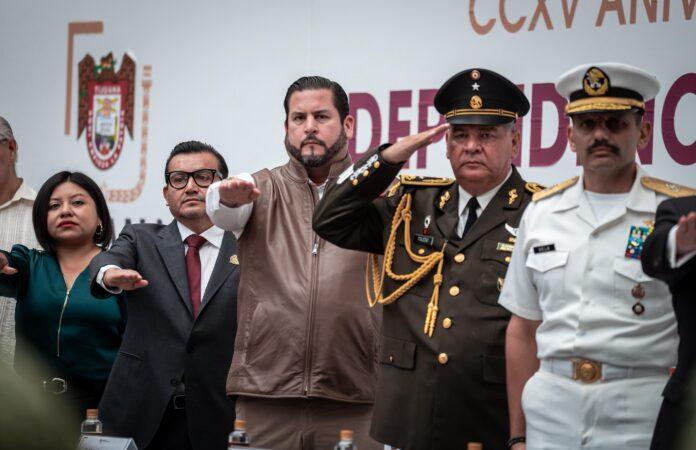 Encabeza Ismael Burgueño ceremonia conmemorativa por el 215 Aniversario de la Independencia de México