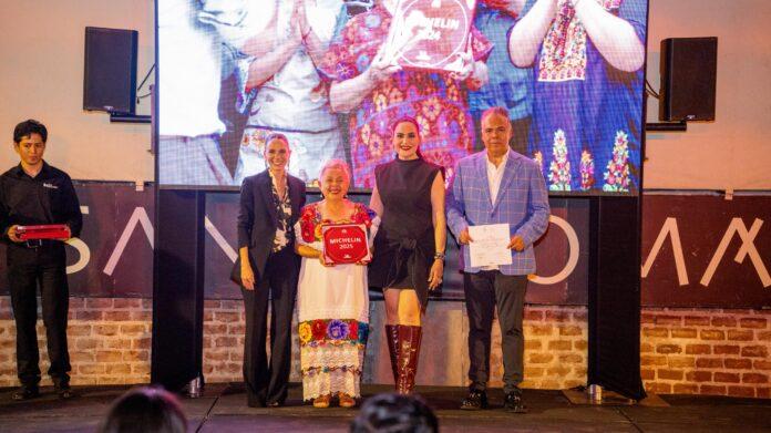 ENTREGAN A CHEFS BAJACALIFORNIANOS GALARDONES MICHELIN.lasnoticias.info