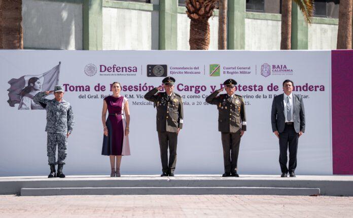 Asiste Ismael Burgueño a la Ceremonia de Toma de Posesión del nuevo Comandante de la II Región Militar