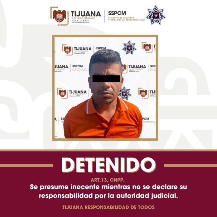 Detiene Policía Municipal de Tijuana en la colonia Colinas de la Presa a presunto asaltante de tiendas de conveniencia