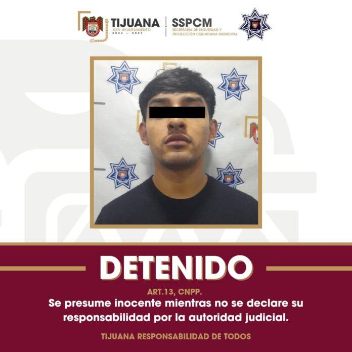 Detiene Policía Municipal de Tijuana a sujeto por robo a transeúnte