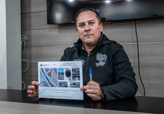 Realiza Gobierno Municipal trabajos de reparación de socavón en la Vía Rápida Oriente