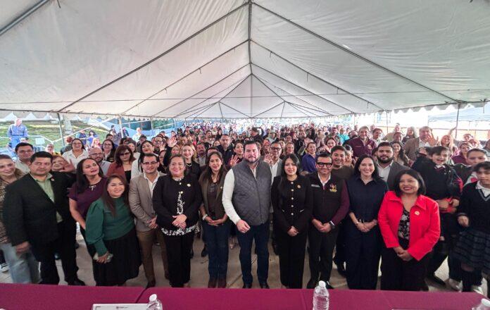 Otorga Ismael Burgueño Ruiz actas de nacimiento de la iniciativa México te Reconoce: Campaña Soy México