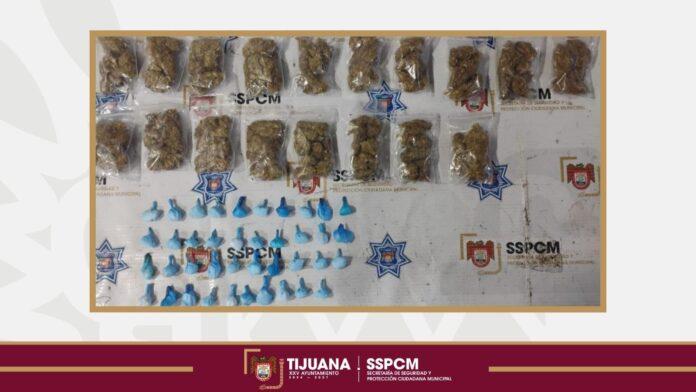 Captura Policía Municipal de Tijuana a menor de edad con dosis de presunta droga