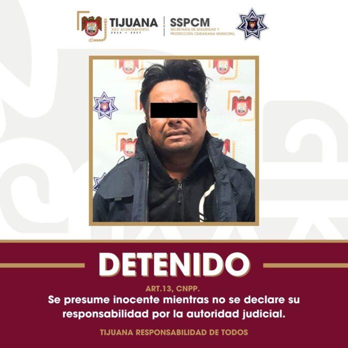 Detiene Policía Municipal de Tijuana a hombre que ingresó sin consentimiento a un domicilio y agredió a una mujer