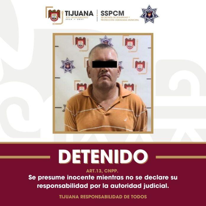 Asegura Policía Municipal de Tijuana a presunto responsable de robo con violencia a farmacia