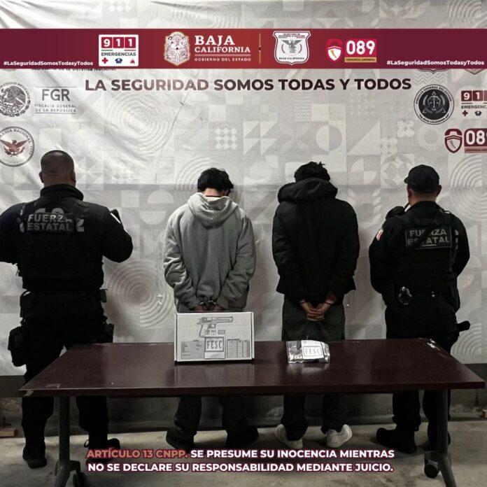 DETIENE FUERZA ESTATAL A DOS MENORES EN POSESIÓN DE UN ARMA DE FUEGO EN TIJUANA.lasnoticias.info