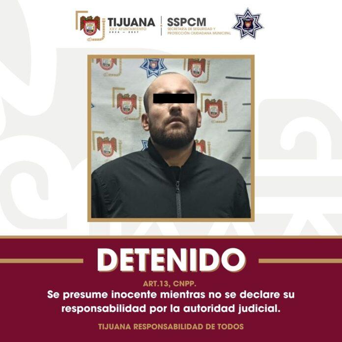 Asegura Policía Municipal de Tijuana a hombre por violencia familiar