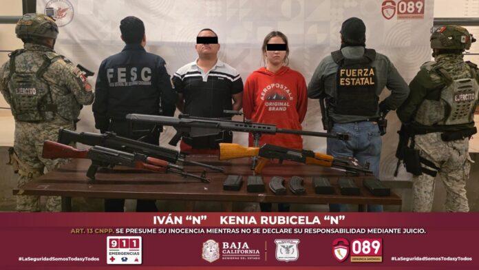 HALLAN FUSIL BARRET Y ARMAS LARGAS OCULTOS EN UN VEHÍCULO EN TIJUANA; HAY DOS DETENIDOS.lasnoticias.info