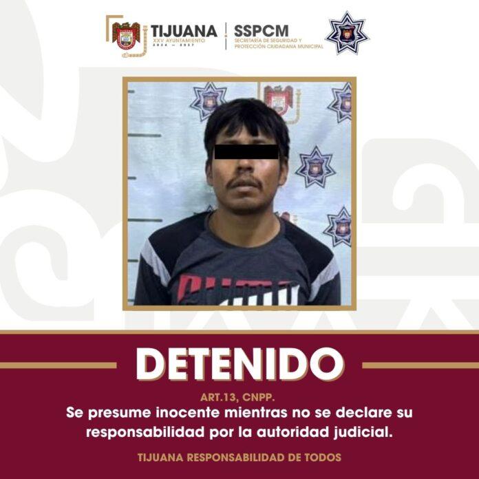Asegura Policía Municipal de Tijuana a persona por delitos contra la salud y cohecho durante patrullaje preventivo