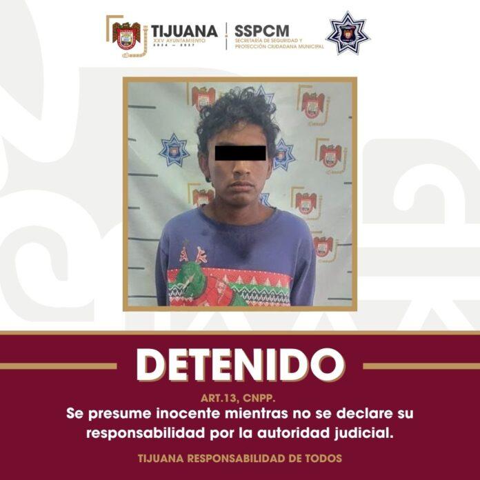 Asegura Policía Municipal a sujeto con arma tipo fusil