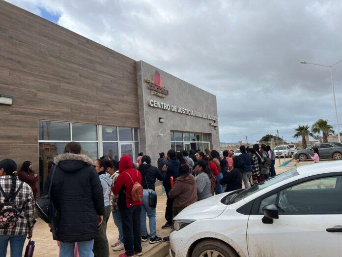 OFRECE CEJUM CAPACITACIÓN A BENEFICIARIAS DE TARJETA VIOLETA EN SAN QUINTÍN.lasnoticias.info