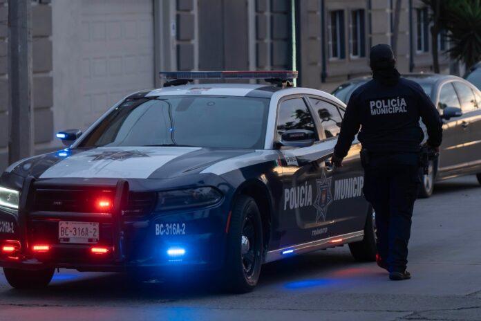 Localiza Policía Municipal a persona sin vida y una más lesionada tras reporte de disparos