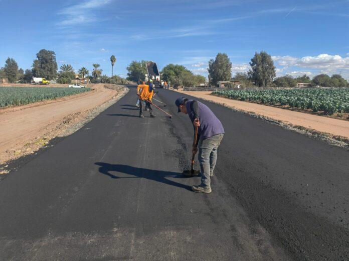 REALIZA SIDURT RECONSTRUCCIÓN DE CARRETERA ESTATAL #35 EN EL VALLE DE MEXICALI.lasnoticias.info