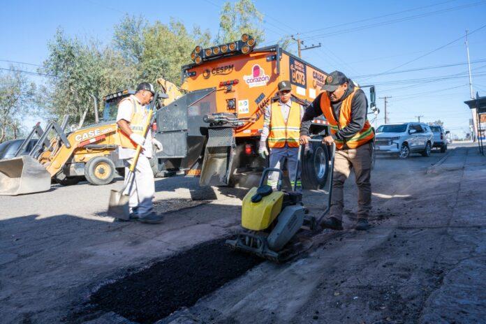 “CALLES SEGURAS, FAMILIAS SEGURAS” REFUERZA EL BACHEO EN MEXICALI CON NUEVA MAQUINARIA.lasnoticias.info