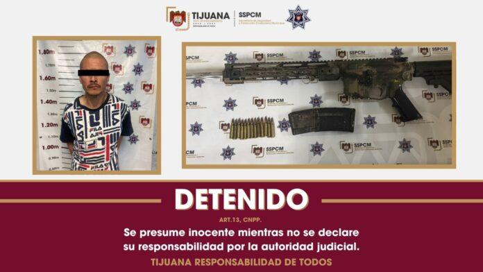 Asegura Policía Municipal a presunto generador de violencia con arma larga