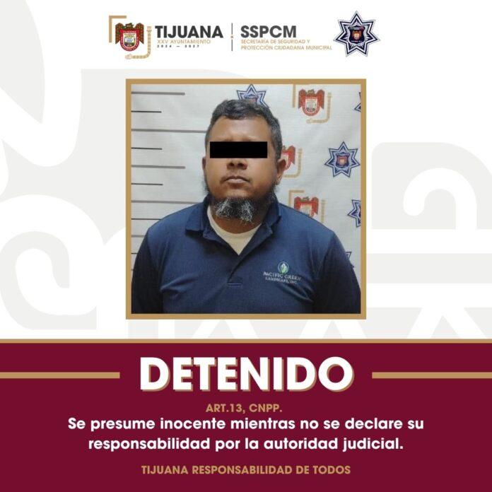 Asegura Policía Municipal de Tijuana a hombre señalado por presunto intento de privación de la libertad de una menor