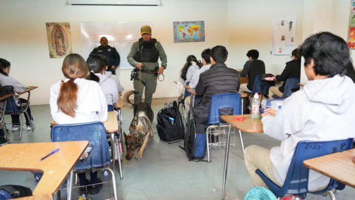 Implementa SSPCM programa “Revisión de Pertenencias” en el Colegio Cristóbal Colón