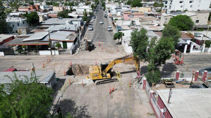 CESPM AVANZA EN LA MODERNIZACIÓN DEL DRENAJE SANITARIO CON REPOSICIÓN DE POZO DE VISITA EN COLONIA PROHOGAR.lasnoticias.info