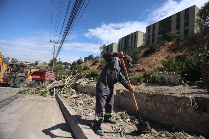 Retira Gobierno Municipal más de 55 toneladas de basura en colonias de las delegaciones Otay Centenario, La Mesa y Sánchez Taboada