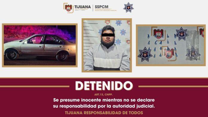 Detiene Policía Municipal a sujeto con sustancias prohibidas y presunto generador de violencia