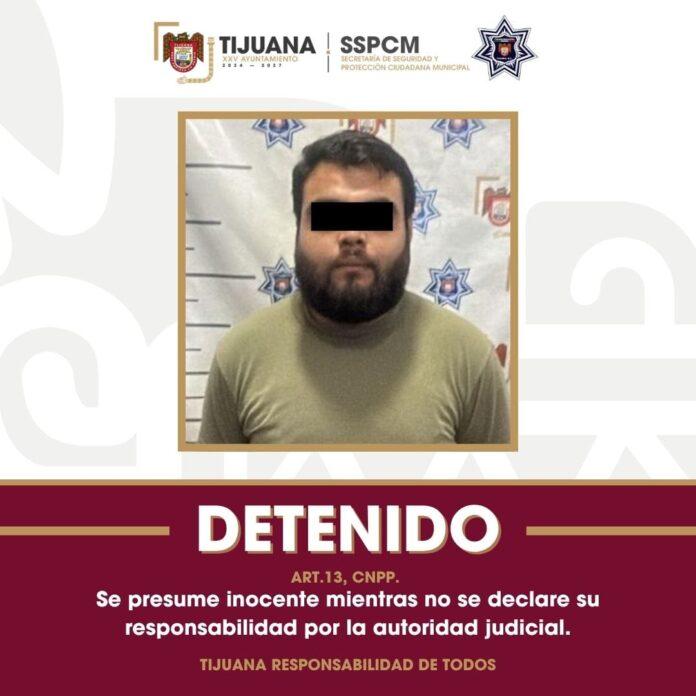 Detiene Policía Municipal a sujeto por allanamiento de morada, violencia contra la mujer y lesiones en Lomas de Tijuana