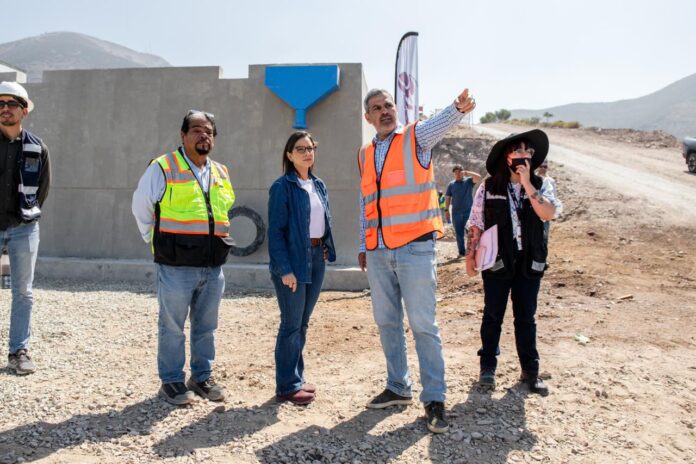 SUPERVISA MÓNICA VEGA AVANCES DE OBRA DE AGUA POTABLE EN VALLE IMPERIAL, PARA ATENDER REZAGO HISTÓRICO.lasnoticias.info SUPERVISA MÓNICA VEGA AVANCES DE OBRA DE AGUA POTABLE EN VALLE IMPERIAL, PARA ATENDER REZAGO HISTÓRICO.lasnoticias.info