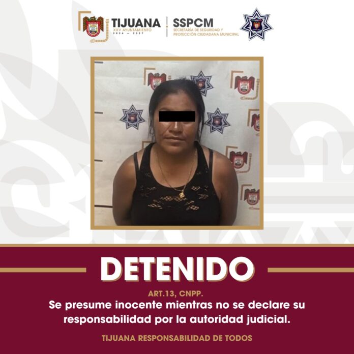 Detienen elementos de la Policía Municipal a mujer señalada por presunta agresión contra una persona adulta mayor Detienen elementos de la Policía Municipal a mujer señalada por presunta agresión contra una persona adulta mayor