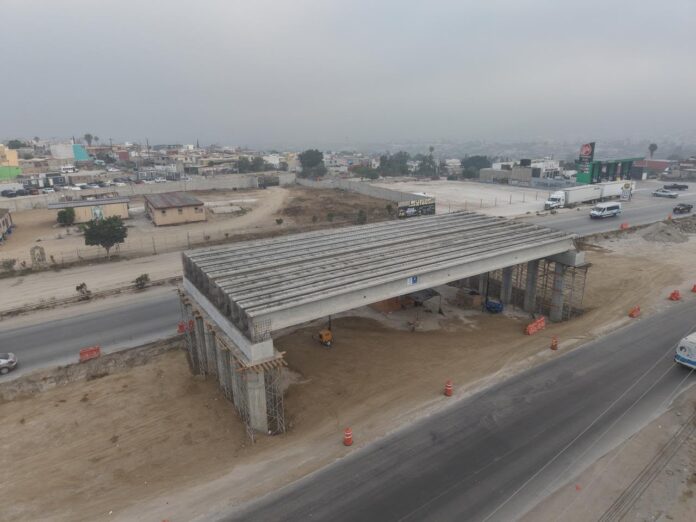 CONCLUYEN EXITOSAMENTE MANIOBRAS DE MONTAJE EN PUENTE DEL CORREDOR 2000: SIDURT.lasnoticias.info
