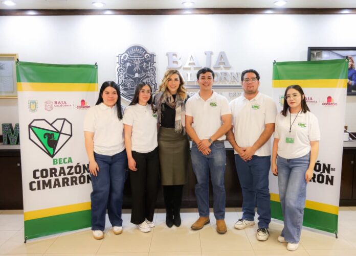 GARANTIZA GOBIERNO DEL ESTADO ACCESO A LA UNIVERSIDAD CON LA BECA 