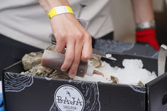 SABOREAN CIENTOS DE COMENSALES COCINA LA BAJA 2026.lasnoticias.info