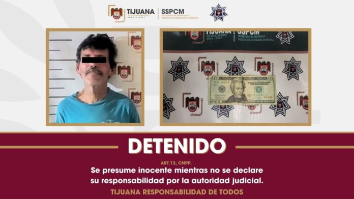 Detiene Policía Municipal a conductor por el presunto delito de cohecho tras intentar ofrecer dinero a oficiales