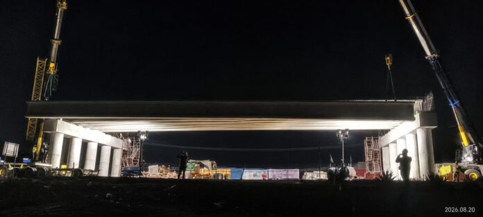 AVANZA SIDURT CON MONTAJE DE TRABES EN EL CORREDOR 2000.lasnoticias.info