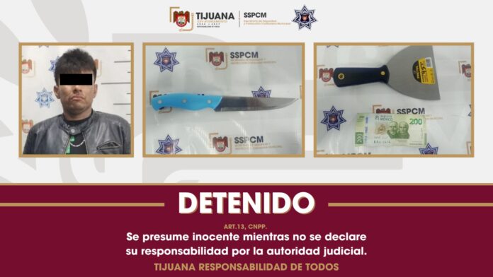 Arrestan elementos de la Policía Municipal a hombre señalado por robo con violencia a comercio