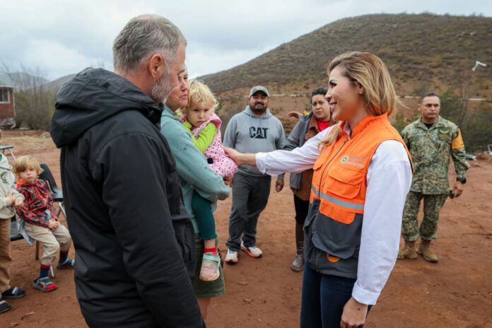 RESCATAN A FAMILIAS ATRAPADAS POR LAS LLUVIAS EN RANCHO GÉNESIS CON APOYO DE LA DEFENSA Y GOBIERNO DE MARINA DEL PILAR.lasnoticias.info RESCATAN A FAMILIAS ATRAPADAS POR LAS LLUVIAS EN RANCHO GÉNESIS CON APOYO DE LA DEFENSA Y GOBIERNO DE MARINA DEL PILAR.lasnoticias.info