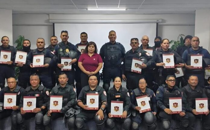 INTENSIFICA SSCBC PROFESIONALIZACIÓN CONTINÚA DE POLICÍAS A TRAVÉS DE IEPFI.lasnoticias.info INTENSIFICA SSCBC PROFESIONALIZACIÓN CONTINÚA DE POLICÍAS A TRAVÉS DE IEPFI.lasnoticias.info