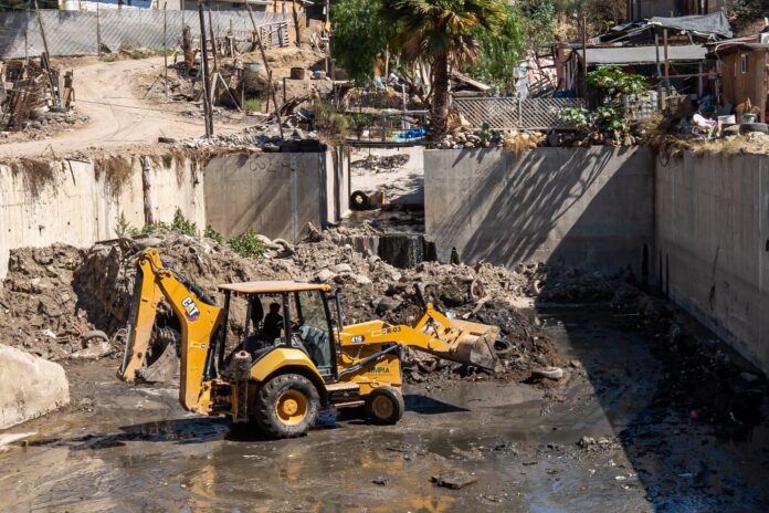 Refuerza XXV Ayuntamiento de Tijuana acciones preventivas con limpieza de tanques desarenadores